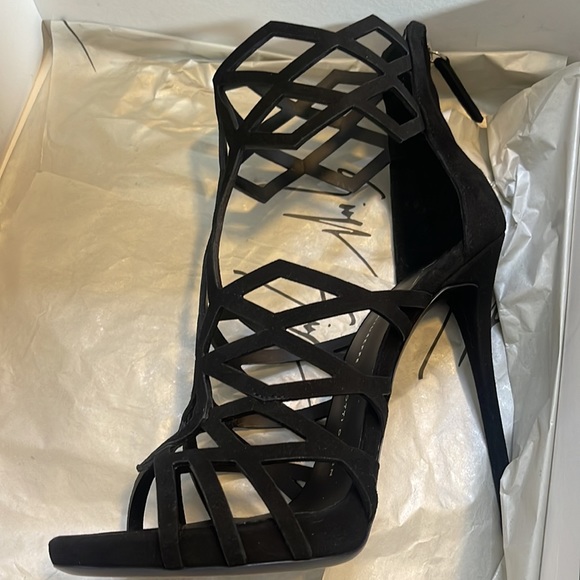 Giuseppe Zanotti Black Strappy Sandals 39 - Picture 2 of 6
